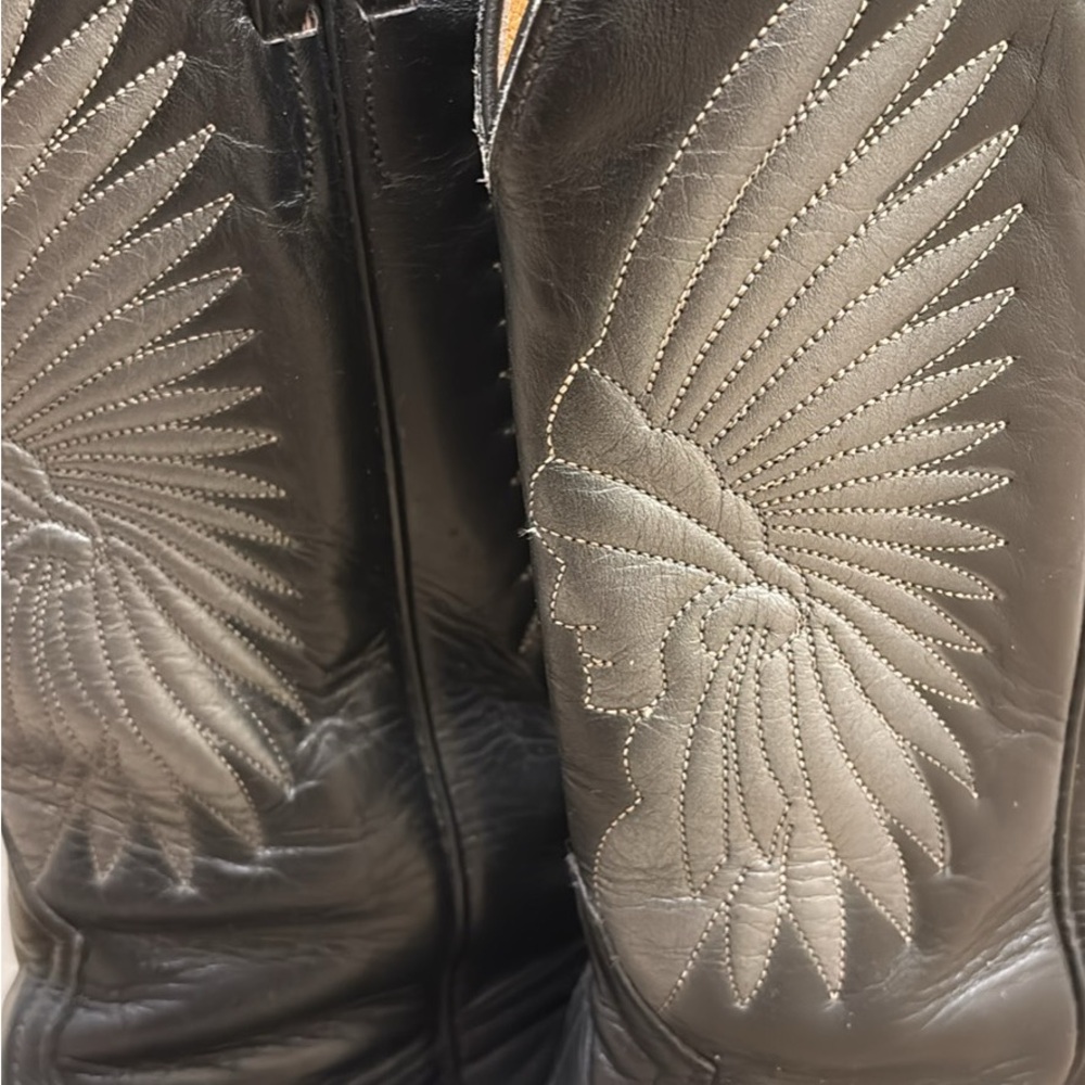 Men's Black Western Cowboy Boots with Embroidered Design